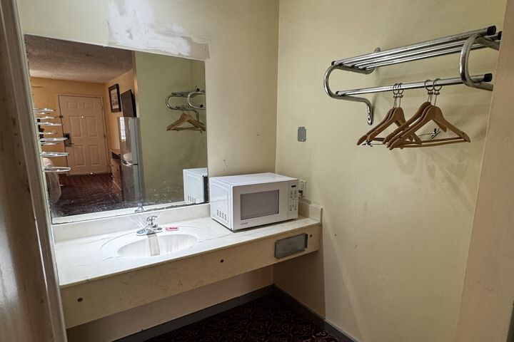 General Bragg Inn & Suites Chickamauga