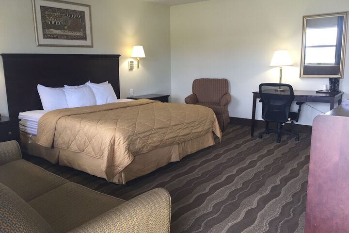 Room 14 of 21