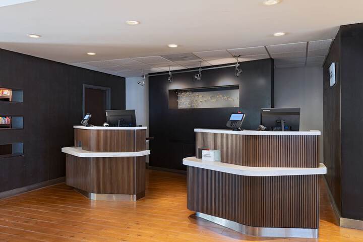 Courtyard by Marriott Fort Worth University Drive