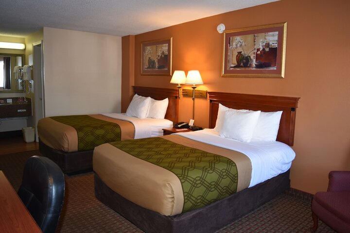 Room 21 of 39