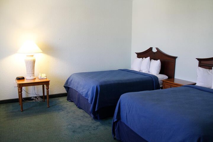 Room 14 of 35
