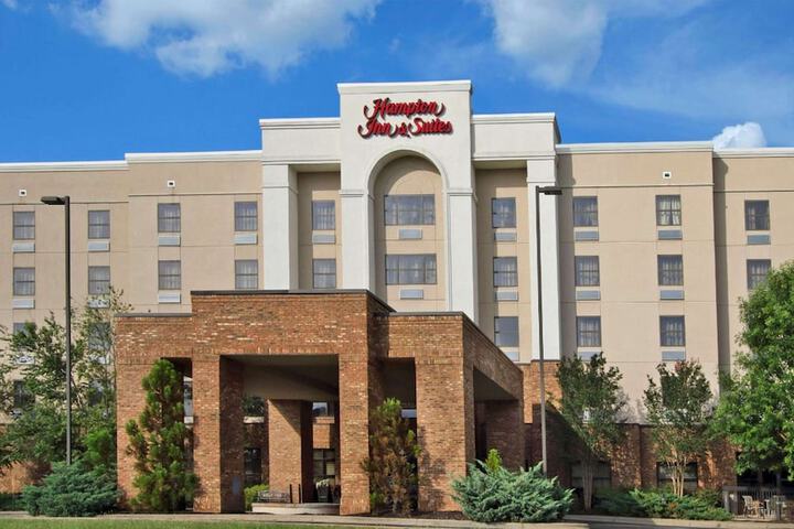 Hampton Inn & Suites Florence-Downtown