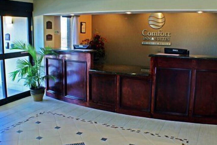 Comfort Inn & Suites Perry I-35