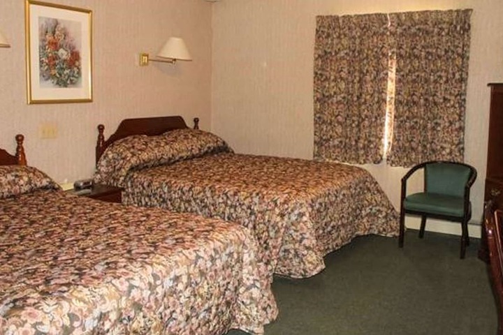 Travellers Inn