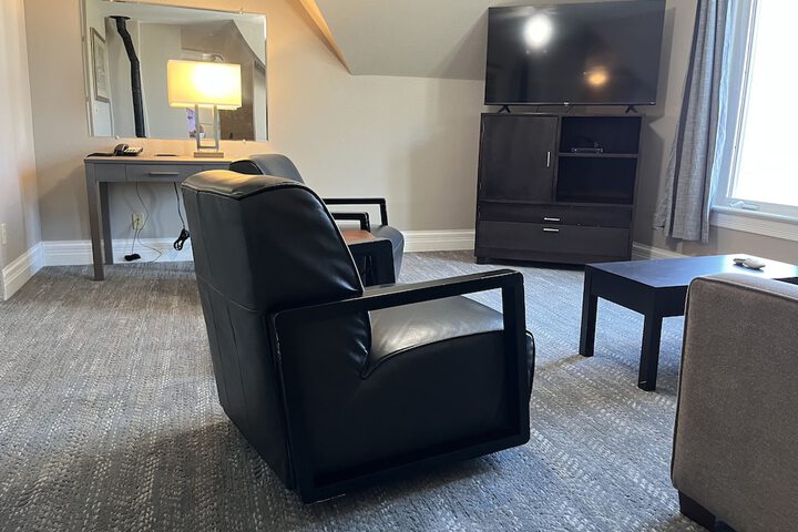Room 31 of 63