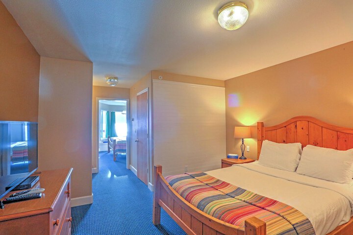 Room 139 of 183