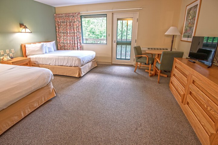 Room 10 of 31