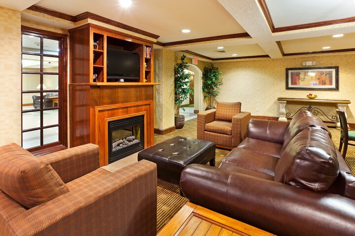 HOLIDAY INN EXPRESS & SUITES REIDSVILLE by IHG
