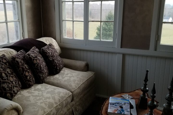 Room 12 of 24