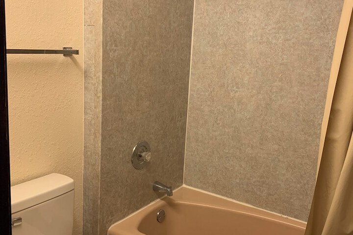 Room 31 of 34