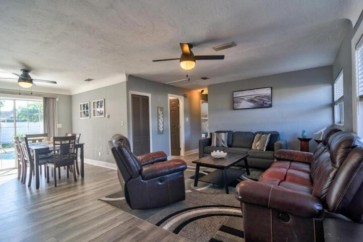 Coral Coastal Retreat
