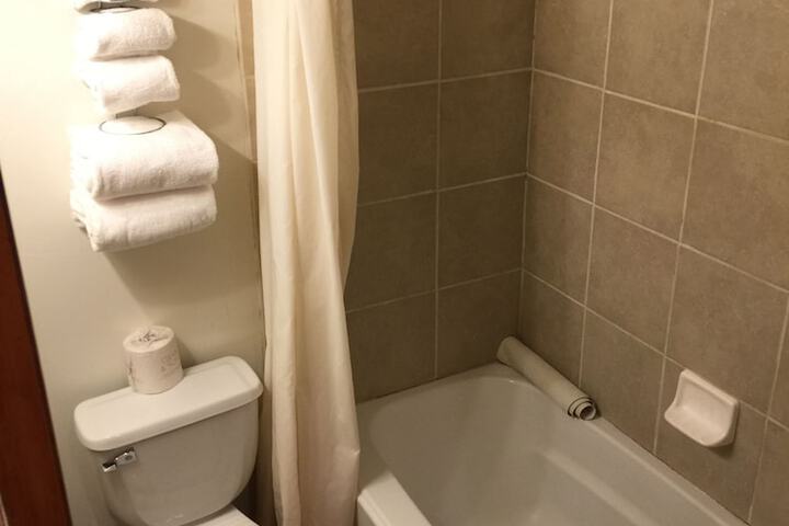 The Historic Madison Hotel Motel