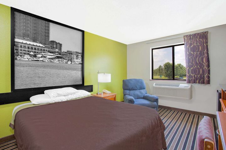 Room 28 of 57
