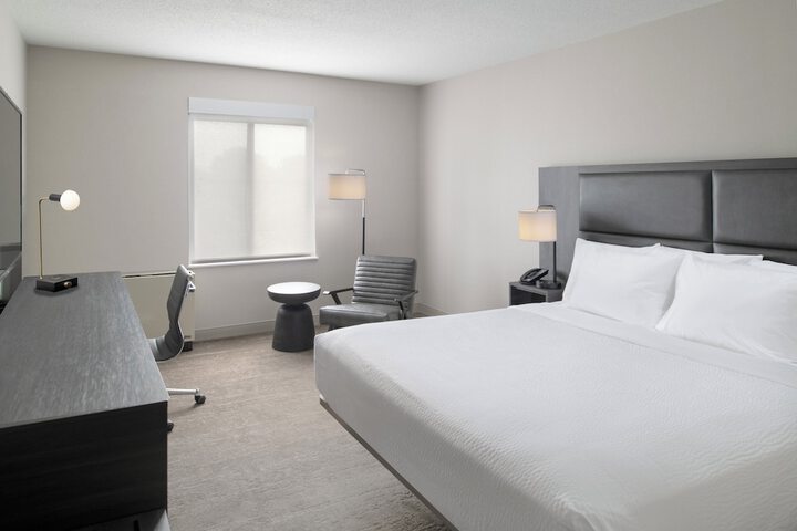Holiday Inn Express South Burlington Downtown by IHG