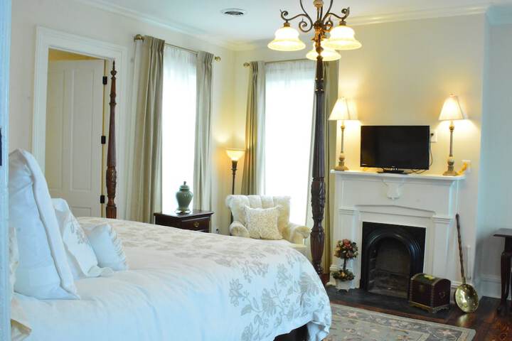 Room 40 of 63