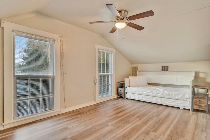 Historic Haven by Downtown Safety Harbor