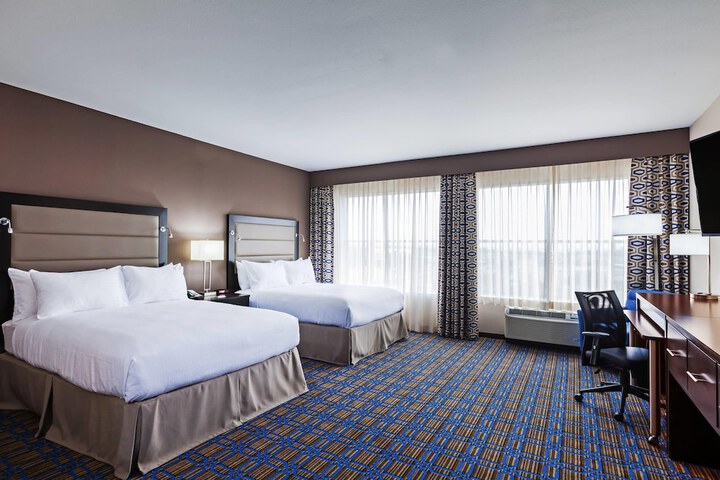 Clarion Hotel The Colony - Plano West