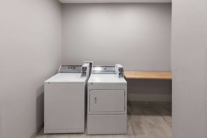 La Quinta Inn & Suites by Wyndham McAlester