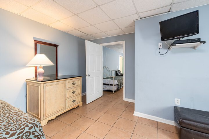 Room 48 of 55