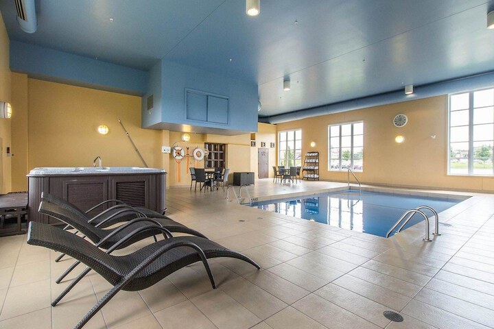 Pool 8 of 55