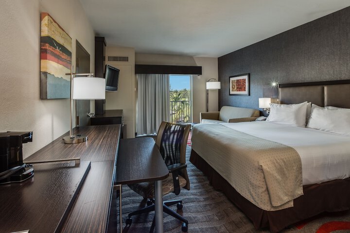 Room 20 of 62