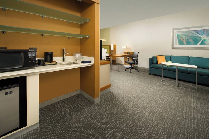 Room 20 of 27
