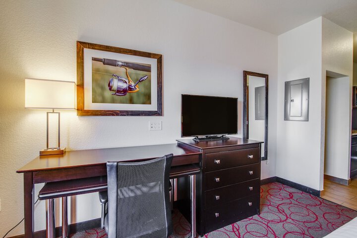 Room 27 of 49