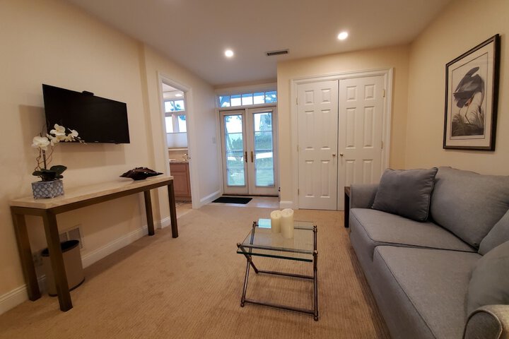 Room 13 of 24