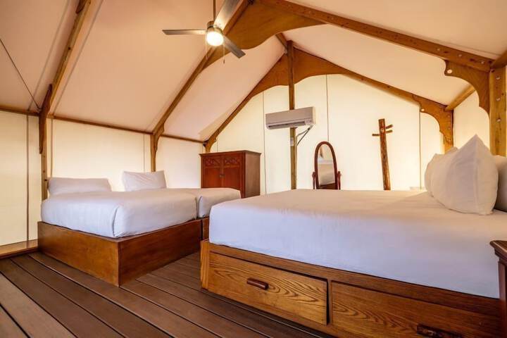 Westgate River Ranch Resort & Rodeo