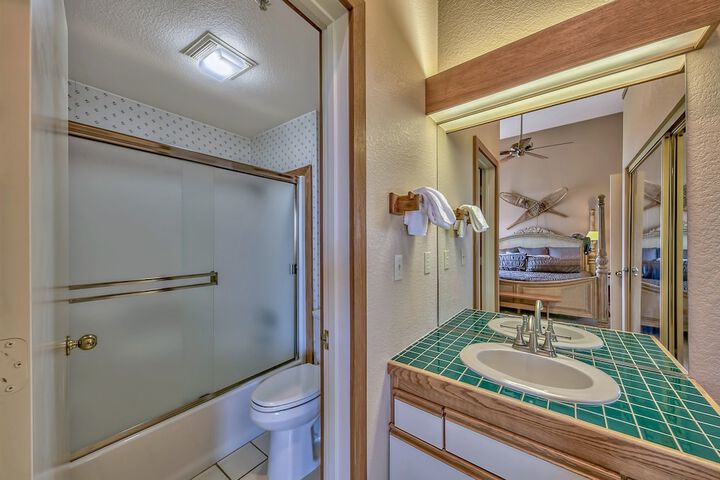 Room 54 of 190