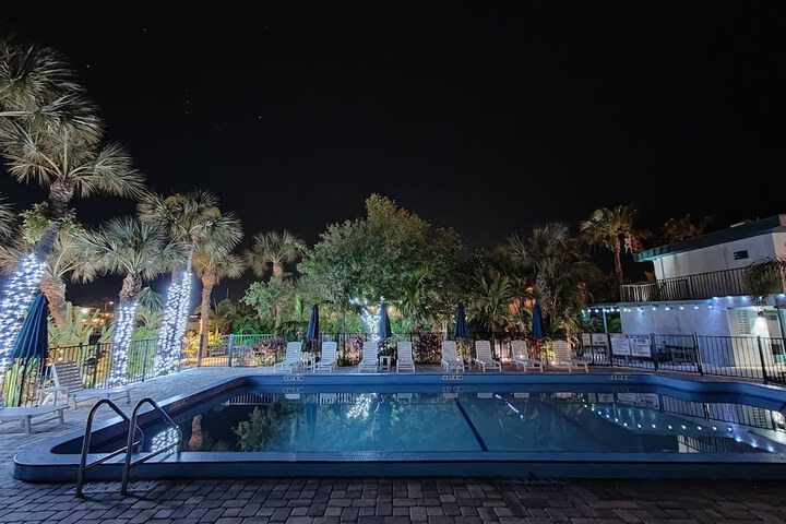 Pool 14 of 117