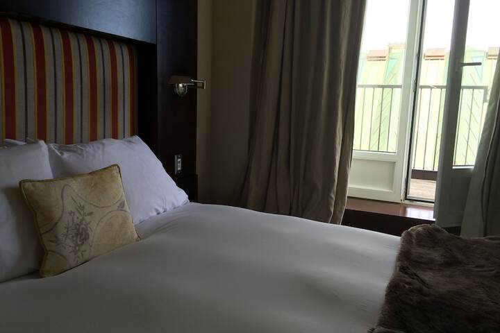 Room 41 of 149