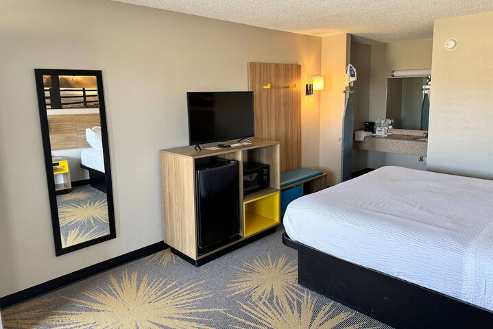 Room 20 of 41