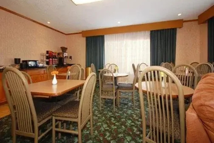 Comfort Inn