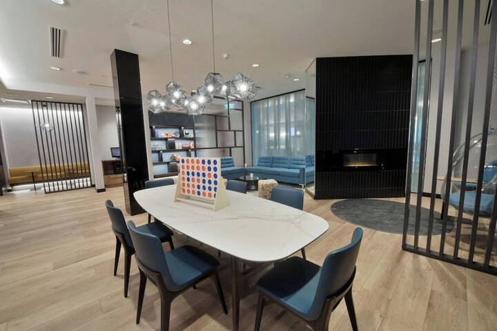 Sheraton Laval Hotel