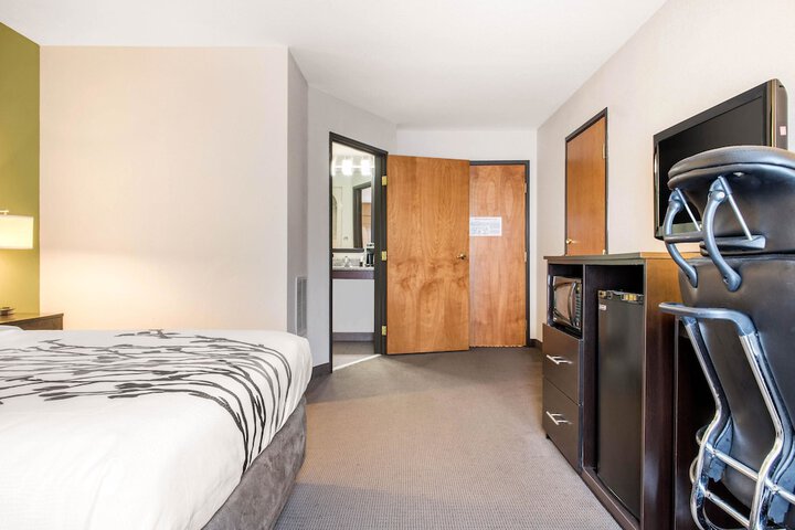 Room 40 of 59