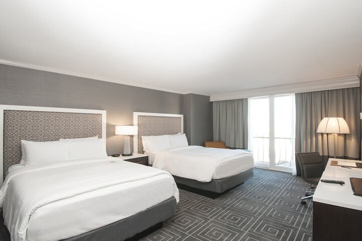 Room 46 of 90