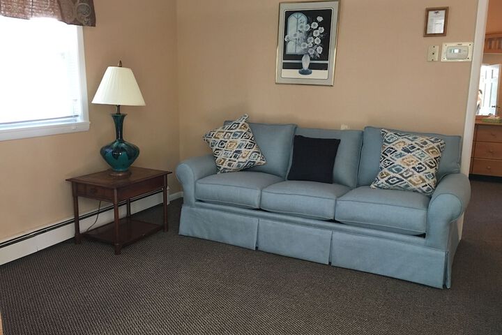 Room 18 of 49