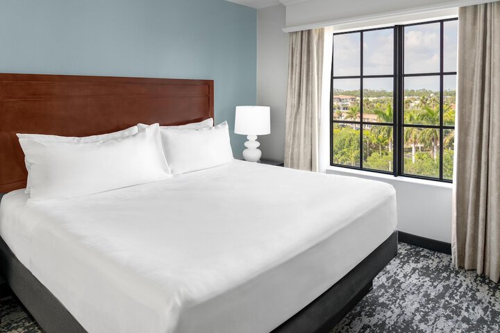 Embassy Suites by Hilton Fort Myers Estero
