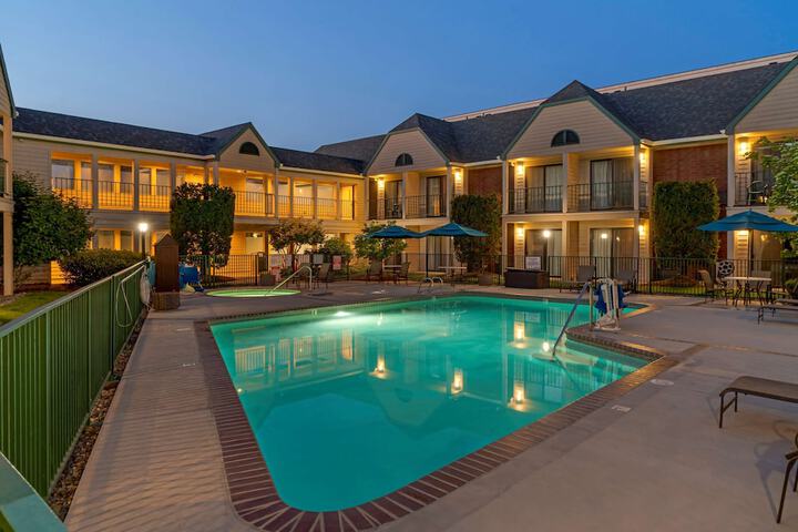 Pool 7 of 36