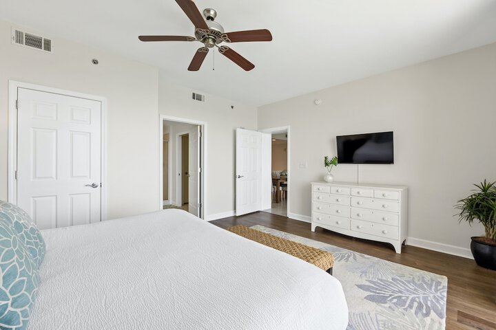 Room 523 of 954