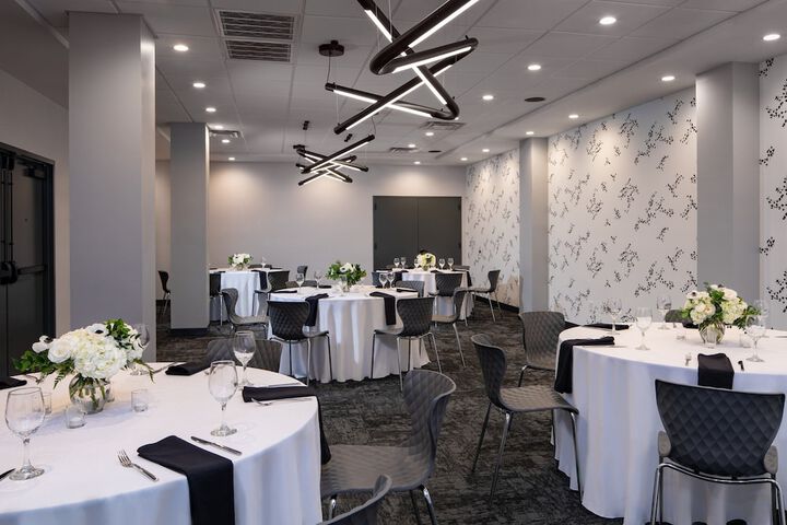 Ballroom/Hall 56 of 57