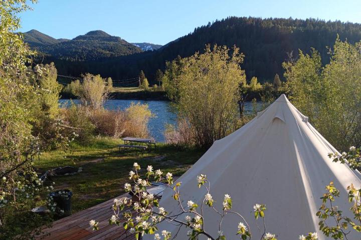 Snake River Glamping