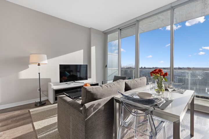 SOHO Residences Lisgar