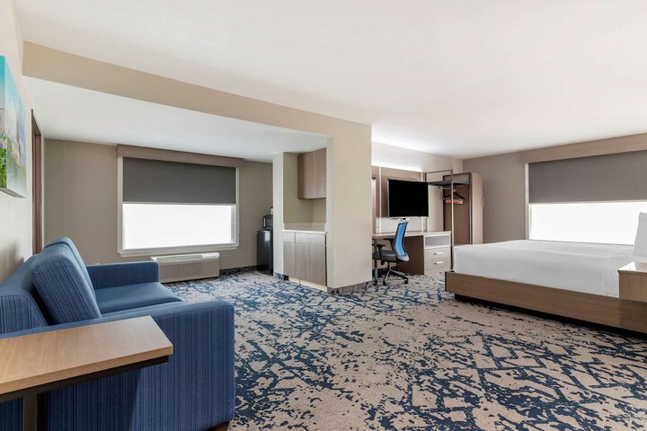 Room 19 of 45
