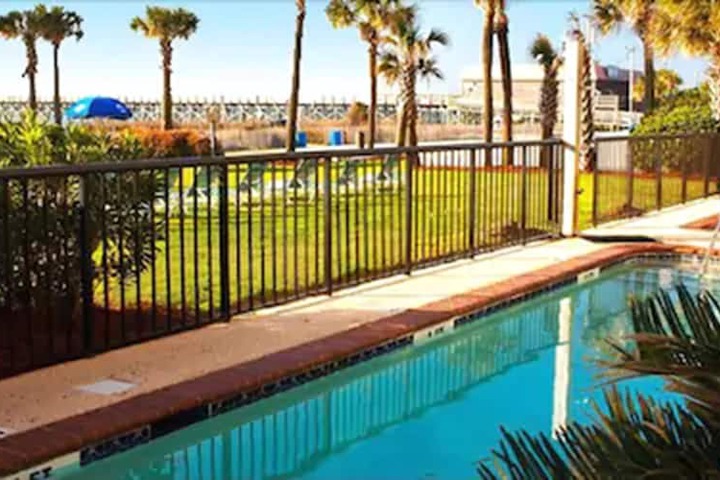 Pool 6 of 44