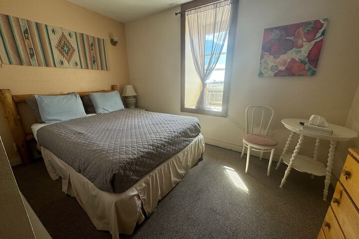 Room 54 of 75