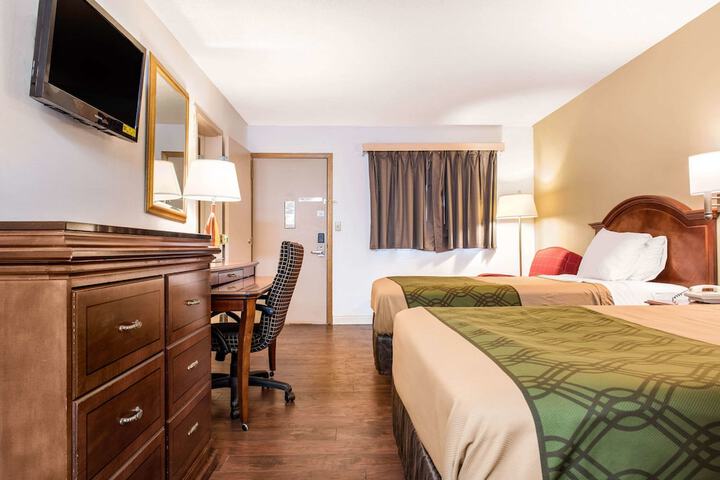 Room 21 of 36
