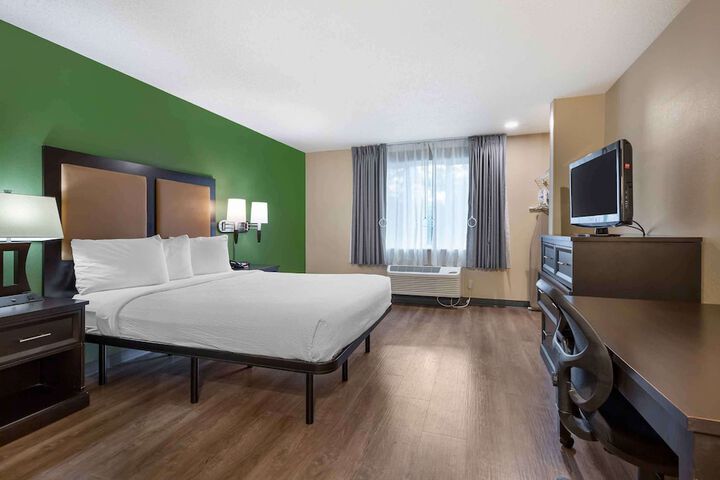 Room 22 of 36