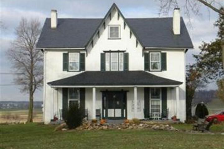 Stoltzfus Bed & Breakfast